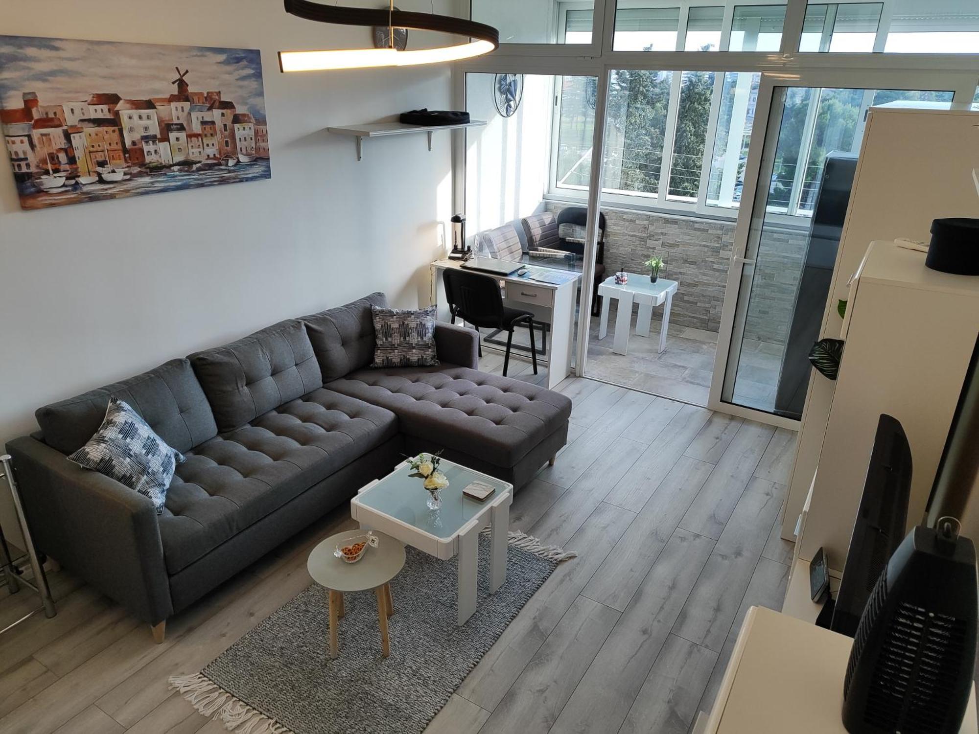 Apartment Zara With Garage Esterno foto